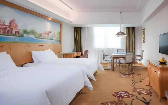 Vienna Hotel （Huizhou Zhongkai Lilin North Station Store） – Guest Rooms – Huizhou