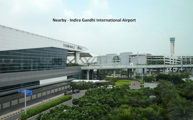 OYO Flagship 30504 PR Residency