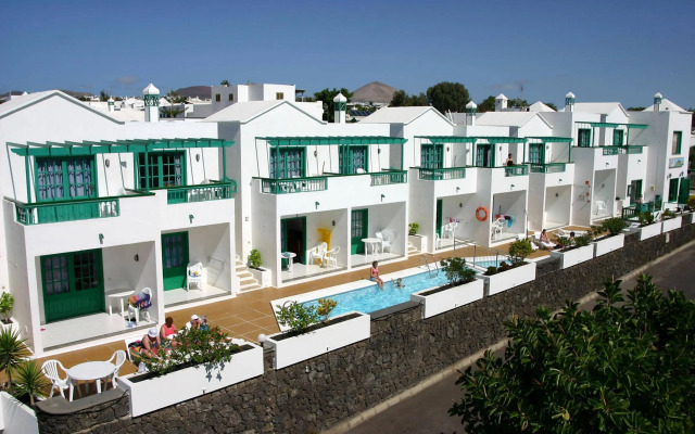 Blue Sea Europa (ex. Europa Apartments)