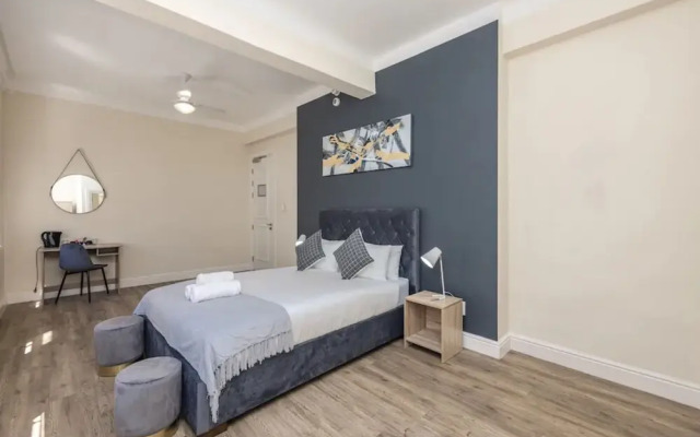 Cape Legacy - Bright Studio Suite