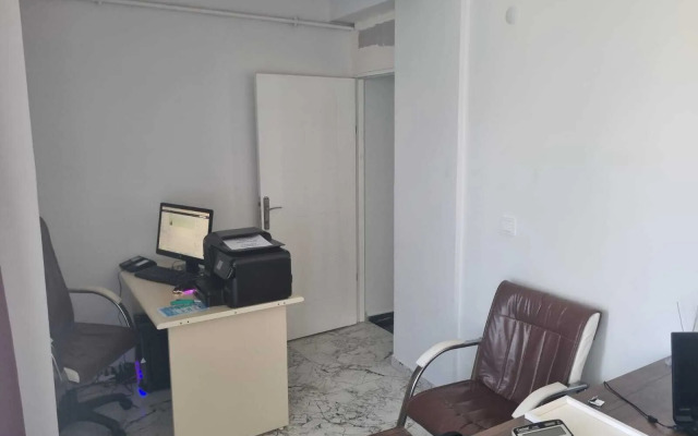 Istanbul Airport Family suites Hotel
