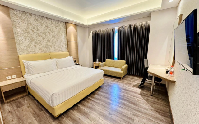Orchardz Hotel Industri