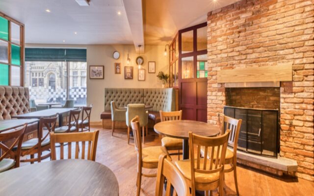 Premier Inn Blackpool (North Pier)	