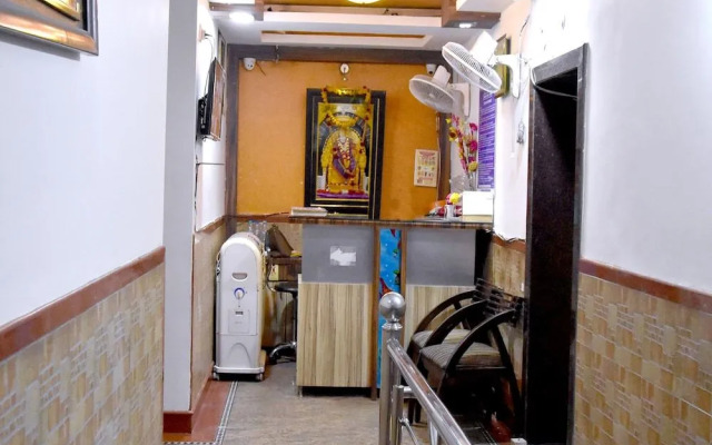 OYO 12682 Hotel Relax