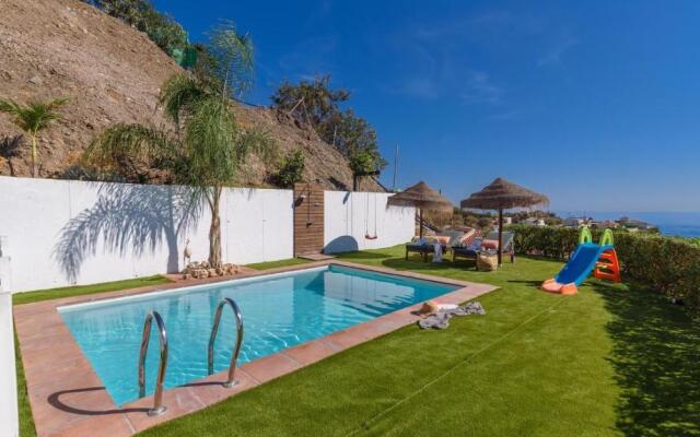 Finca Lucio Torrox by Ruralidays