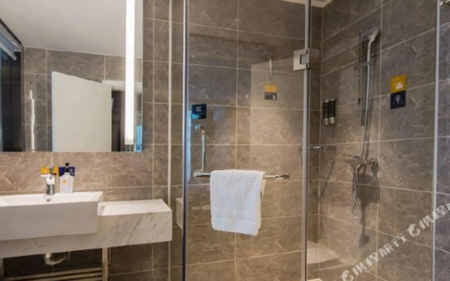 Yeste Hotel (Tianyang)