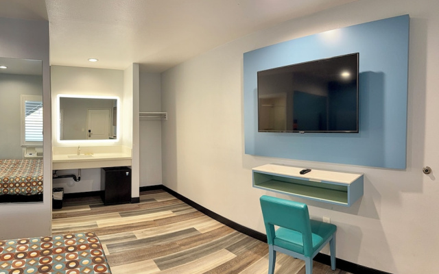 La Casa Motel Burbank Airport - LA