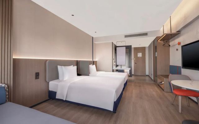 Holiday Inn Express Aksu by IHG – Guest Rooms – Aksu