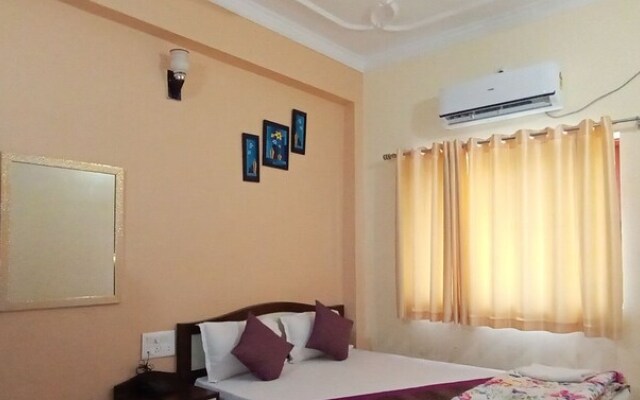 Hotel The Royal Buddha