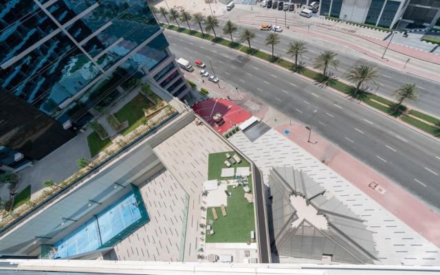 GLOBALSTAY. New Marquise Square Building in Business Bay