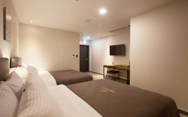 GNB Hotel