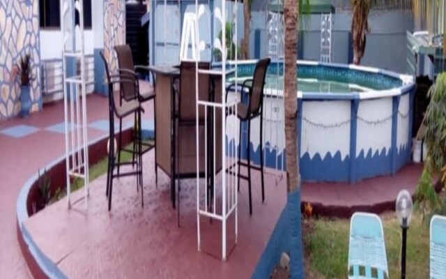 Classy Holiday Villas With Pool in Accra, Ghana