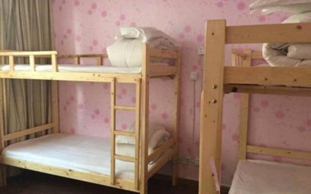 Mohebeilv International Youth Hostel