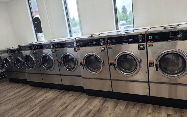 Gibbons hotel &Tavern