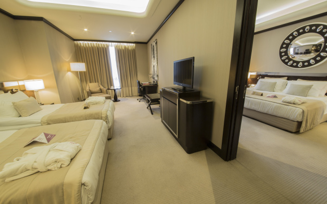 Crowne Plaza Bursa Convention Center & Thermal Spa by IHG