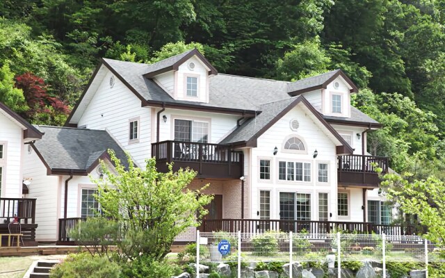 Yangpyeong Heunoni Pension