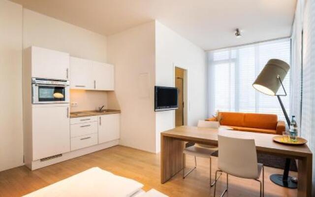 SCHROEDERS Apartement Hotel