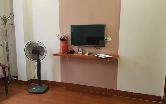 Hien Thu Guest House by OYO Rooms