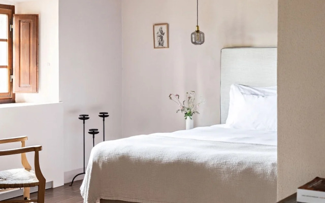 Pieve Aldina - Fontenille Collection