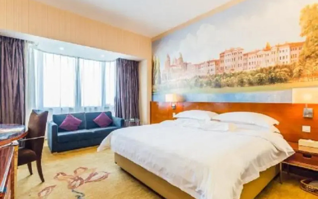Vienna International Hotel - Foshan Haiyue Branch