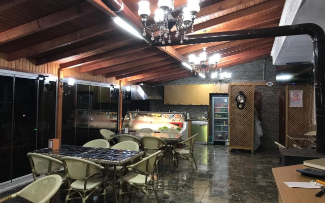 Delux Apart Otel