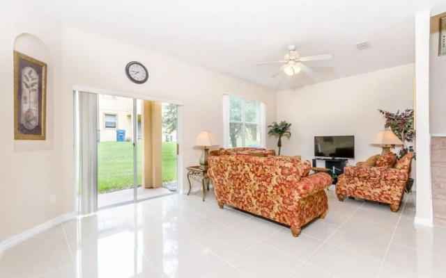 734lam 3 Bedroom Townhouse