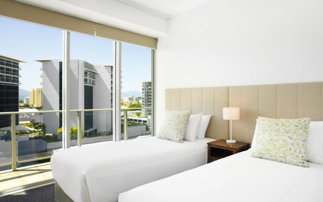 Mantra Trilogy – Guest Rooms – Cairns