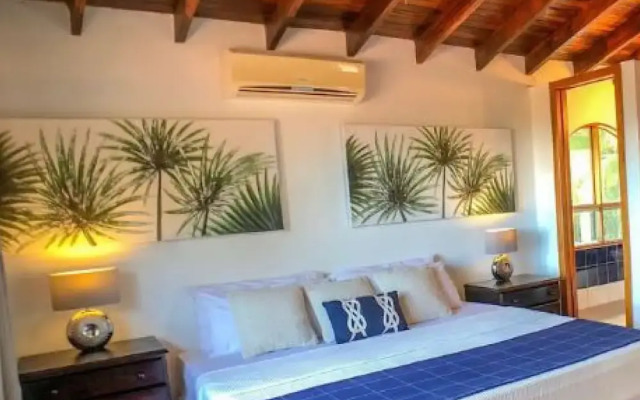 Hotel Casa Blanca