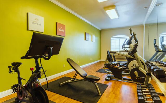 Holiday Inn Express & Suites Davis - University Area by IHG
