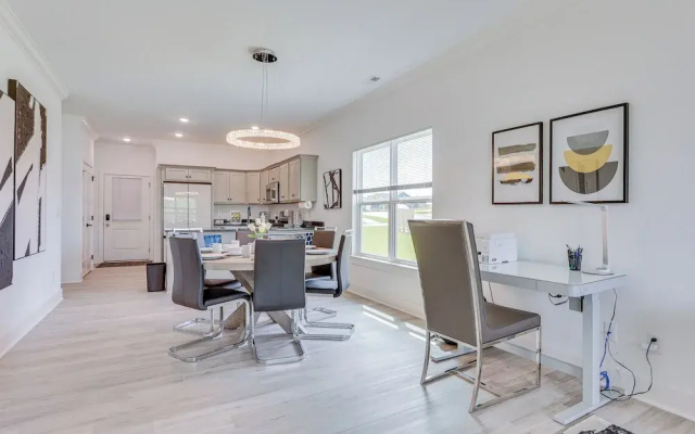 Indiana Vacation Rental Near Downtown Louisville!