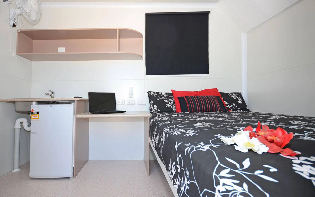 Meekatharra Accommodation Centre - Campsite
