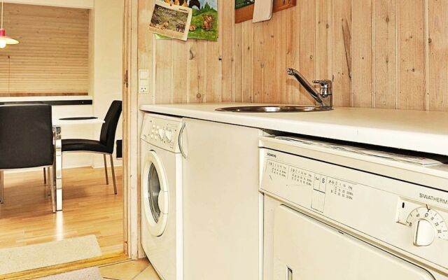 Trendy Holiday Home in Henne With Sauna