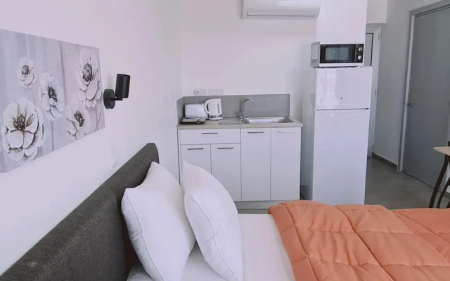 100 AN - Napa Living 38