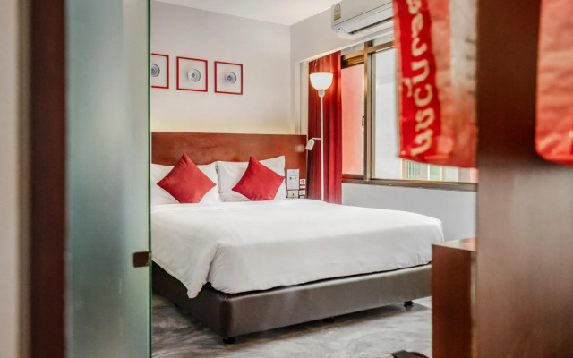 Super OYO 484 Pannee Residence Khaosan (Sha Plus)