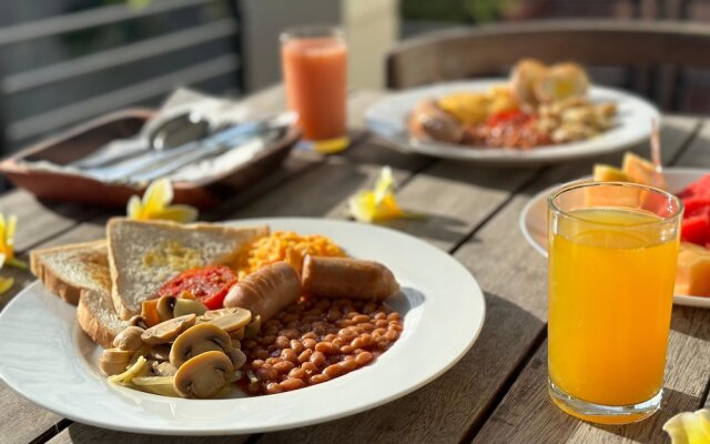 Kings Villas Sanur By Moria