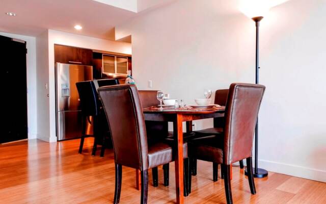 Bluebird Suites at Boylston
