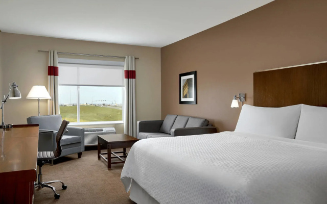Four Points by Sheraton Grande Prairie