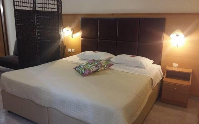 George Beach Studios & Villas