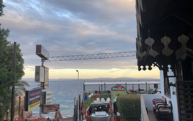 Ali Baba Hotel