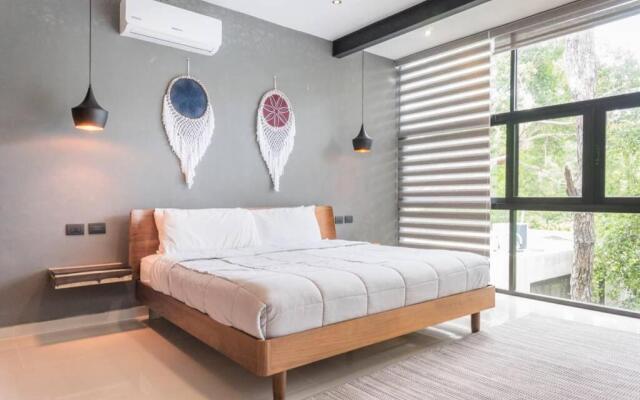 Villa Capricho - Jacuzzi and Chef included 8PPL 4BR