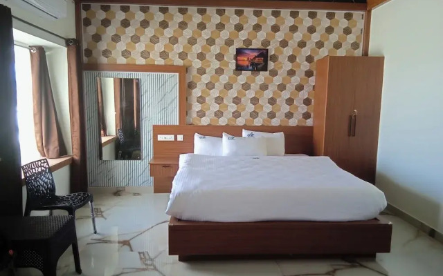 Azhagu Beach Resort