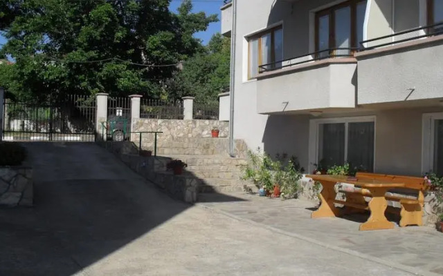 Panayotovi Guest House