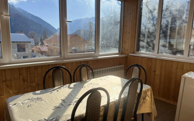 Hotel Cheget Khoum