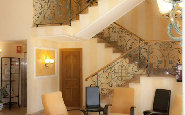 Hotel Abadía Camino Santiago