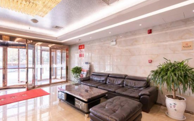 Airport Hotel