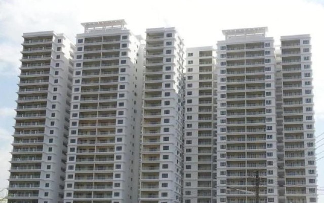 Sky Holiday Home - Golf View