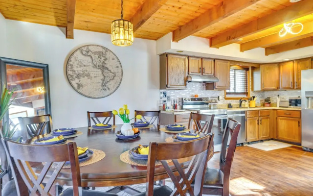 Grill & Games: Family Home in East Stroudsburg!