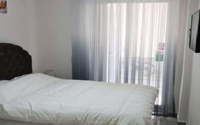 Luxury 2-bed Apartment in Didim - Sleeps 6