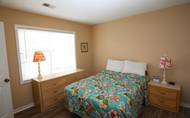Arbor House #16