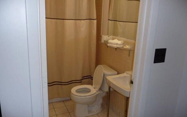 Budget Inn